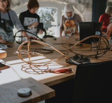 people attending a willow course